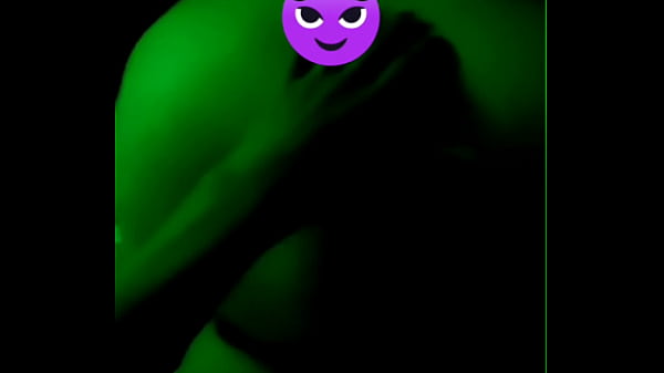 Milf ardiente se vuelve adicta a mi pene